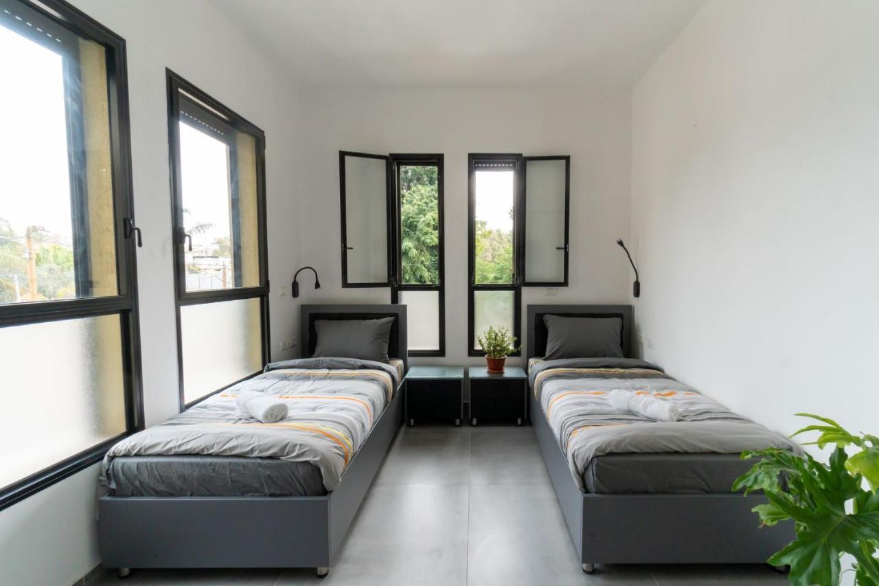 Aparthotel Nahal Oz 33 à Bat Yam Extérieur photo