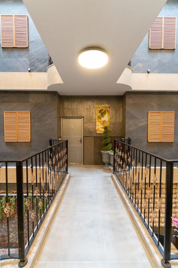 Aparthotel Nahal Oz 33 à Bat Yam Extérieur photo